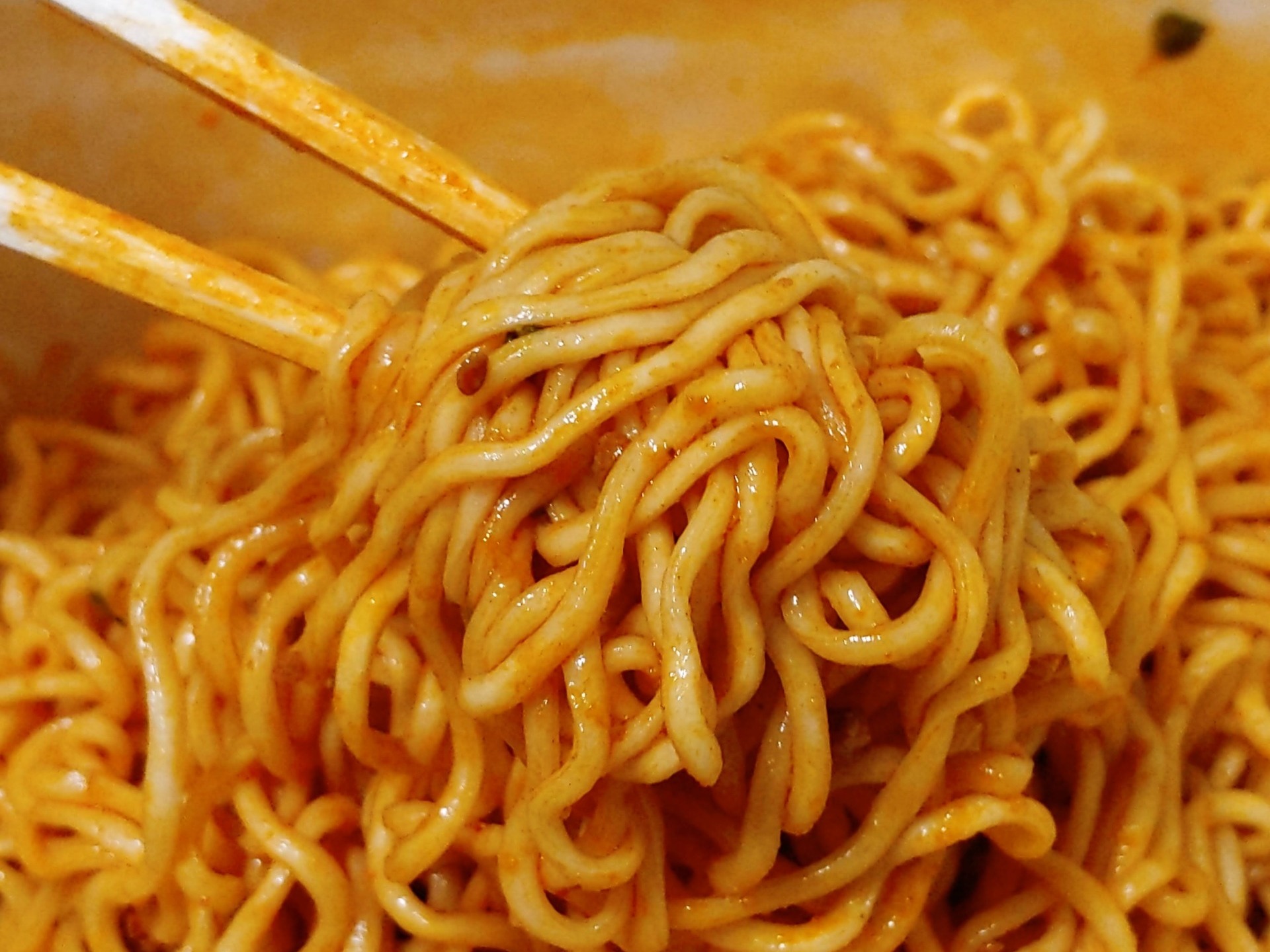 やたらと話題になっていたクソ辛そうな焼きそば 今さら食べたら死にかけたやつ ペヤング獄激辛担々 本日のラーメン